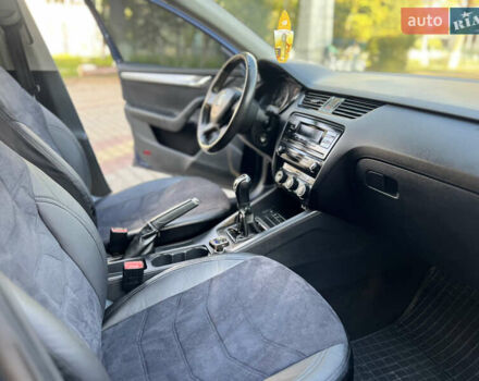 Синий Шкода Октавия, объемом двигателя 1.6 л и пробегом 262 тыс. км за 7999 $, фото 39 на Automoto.ua