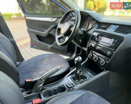 Синий Шкода Октавия, объемом двигателя 1.6 л и пробегом 262 тыс. км за 7999 $, фото 38 на Automoto.ua