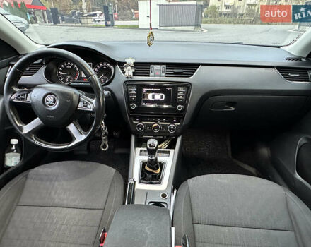 Синий Шкода Октавия, объемом двигателя 1.97 л и пробегом 277 тыс. км за 10800 $, фото 16 на Automoto.ua