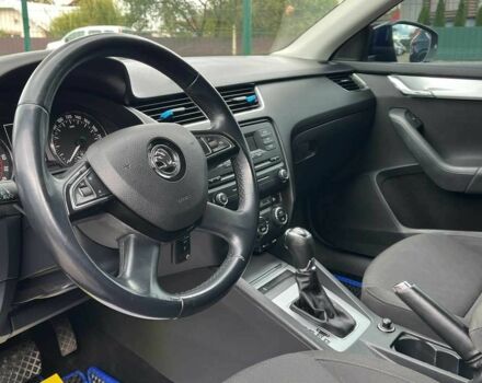 Синий Шкода Октавия, объемом двигателя 2 л и пробегом 285 тыс. км за 11999 $, фото 8 на Automoto.ua