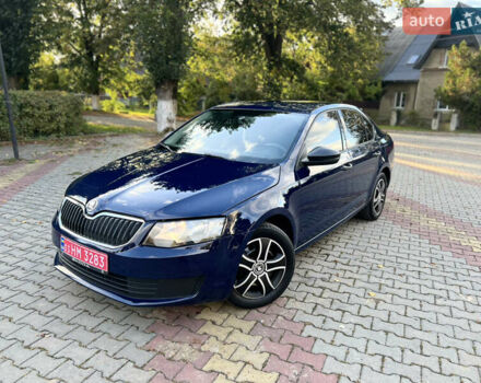 Синий Шкода Октавия, объемом двигателя 1.6 л и пробегом 262 тыс. км за 8500 $, фото 4 на Automoto.ua