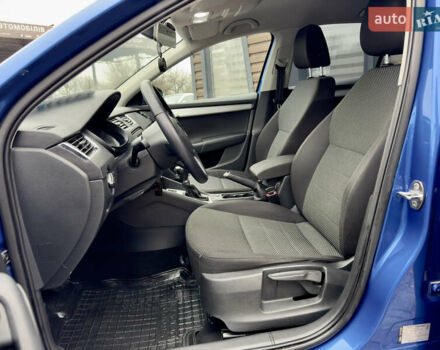 Синій Шкода Октавія, об'ємом двигуна 1.4 л та пробігом 180 тис. км за 9900 $, фото 17 на Automoto.ua