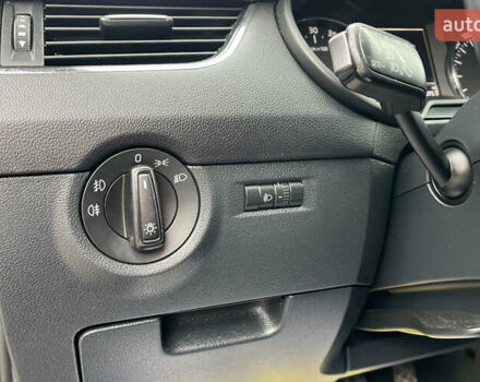 Шкода Октавия 2014 в Коломые на Automoto.ua Синий Шкода Октавия, объемом двигателя 1.97 л и пробегом 227 тыс. км за 11999 $, фото 12 на Automoto.ua