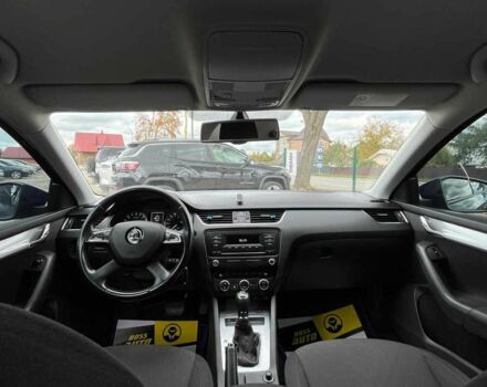 Синий Шкода Октавия, объемом двигателя 2 л и пробегом 285 тыс. км за 11999 $, фото 9 на Automoto.ua