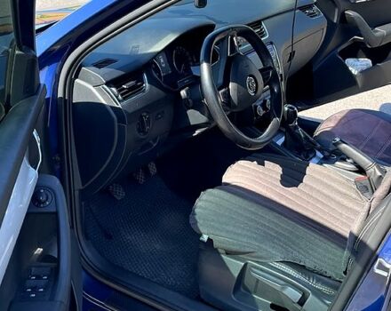 Синий Шкода Октавия, объемом двигателя 1.4 л и пробегом 215 тыс. км за 11500 $, фото 5 на Automoto.ua