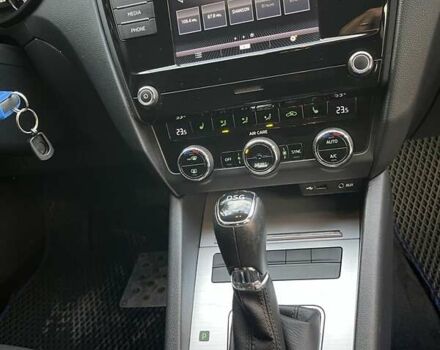 Синий Шкода Октавия, объемом двигателя 1.4 л и пробегом 180 тыс. км за 12500 $, фото 20 на Automoto.ua