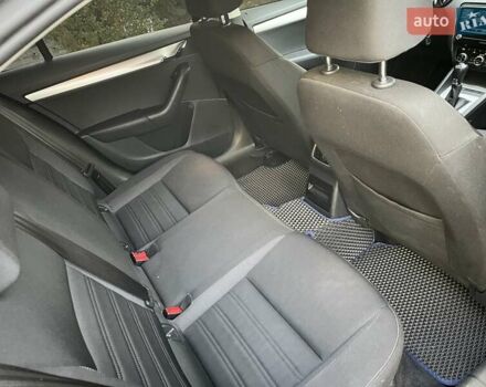 Синий Шкода Октавия, объемом двигателя 1.4 л и пробегом 180 тыс. км за 12500 $, фото 22 на Automoto.ua