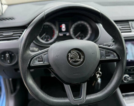 Шкода Октавия 2017 в Киеве на Automoto.ua Синий Шкода Октавия, объемом двигателя 1.8 л и пробегом 130 тыс. км за 16000 $, фото 12 на Automoto.ua