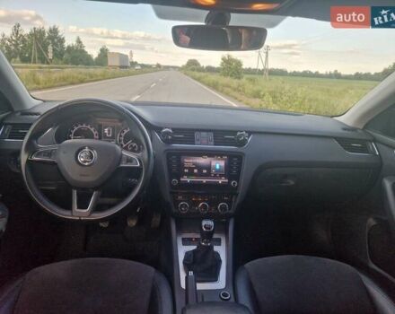 Синий Шкода Октавия, объемом двигателя 1.97 л и пробегом 292 тыс. км за 16400 $, фото 12 на Automoto.ua