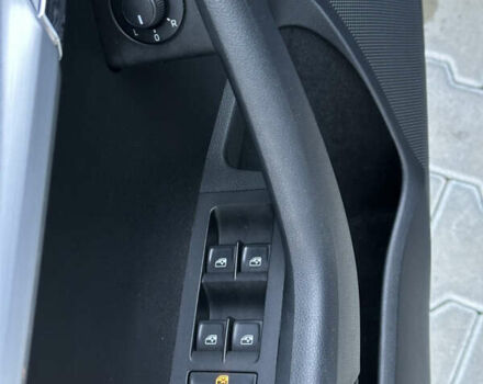 Синий Шкода Октавия, объемом двигателя 1.4 л и пробегом 184 тыс. км за 11900 $, фото 26 на Automoto.ua