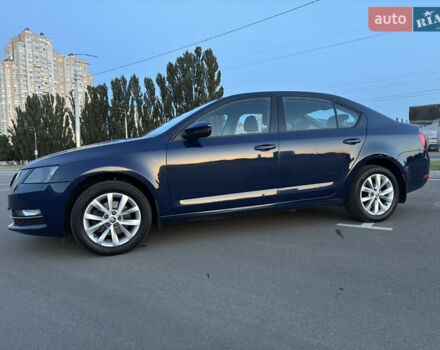 Синий Шкода Октавия, объемом двигателя 1.4 л и пробегом 160 тыс. км за 11500 $, фото 2 на Automoto.ua
