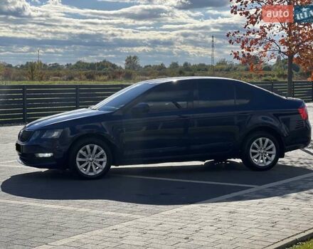 Шкода Октавия 2017 в Мукачеве на Automoto.ua Синий Шкода Октавия, объемом двигателя 1.4 л и пробегом 188 тыс. км за 12550 $, фото 13 на Automoto.ua