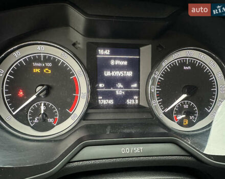 Синий Шкода Октавия, объемом двигателя 1.4 л и пробегом 179 тыс. км за 11999 $, фото 28 на Automoto.ua