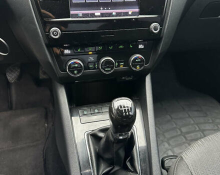 Синий Шкода Октавия, объемом двигателя 1.4 л и пробегом 179 тыс. км за 11999 $, фото 24 на Automoto.ua