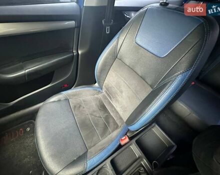 Синій Шкода Октавія, об'ємом двигуна 1.4 л та пробігом 183 тис. км за 13000 $, фото 12 на Automoto.ua