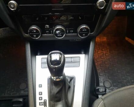 Синий Шкода Октавия, объемом двигателя 1.4 л и пробегом 140 тыс. км за 14599 $, фото 17 на Automoto.ua