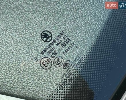 Синий Шкода Октавия, объемом двигателя 1.6 л и пробегом 145 тыс. км за 12500 $, фото 22 на Automoto.ua