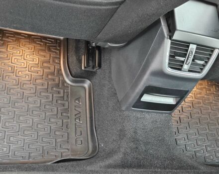 Синий Шкода Октавия, объемом двигателя 1.4 л и пробегом 161 тыс. км за 14200 $, фото 20 на Automoto.ua