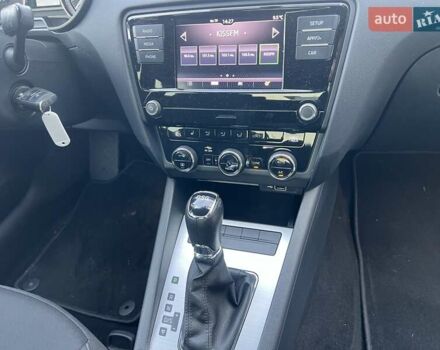 Синій Шкода Октавія, об'ємом двигуна 1.4 л та пробігом 70 тис. км за 15591 $, фото 23 на Automoto.ua