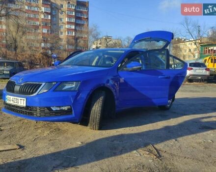 Шкода Октавия 2020 в Киеве на Automoto.ua Синий Шкода Октавия, объемом двигателя 1.6 л и пробегом 181 тыс. км за 15000 $, фото 5 на Automoto.ua