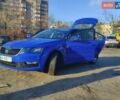 Синий Шкода Октавия, объемом двигателя 1.6 л и пробегом 180 тыс. км за 15000 $, фото 2 на Automoto.ua