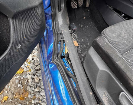 Синий Шкода Октавия, объемом двигателя 1.4 л и пробегом 75 тыс. км за 3999 $, фото 7 на Automoto.ua