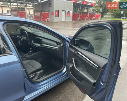Синій Шкода Октавія, об'ємом двигуна 1.5 л та пробігом 278 тис. км за 15300 $, фото 6 на Automoto.ua