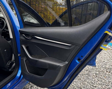 Синий Шкода Октавия, объемом двигателя 1.4 л и пробегом 75 тыс. км за 3999 $, фото 13 на Automoto.ua