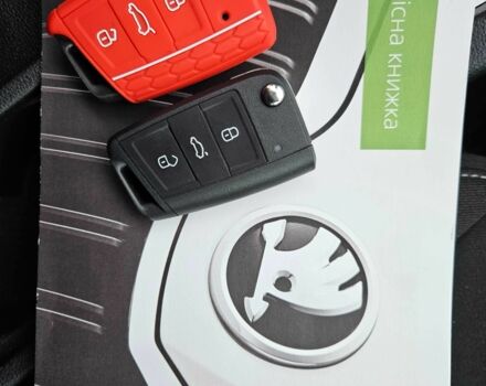 Синий Шкода Октавия, объемом двигателя 1.4 л и пробегом 161 тыс. км за 14200 $, фото 5 на Automoto.ua