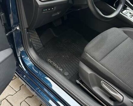 Синий Шкода Октавия, объемом двигателя 1.4 л и пробегом 73 тыс. км за 17999 $, фото 24 на Automoto.ua