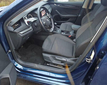 Синий Шкода Октавия, объемом двигателя 1.5 л и пробегом 102 тыс. км за 19500 $, фото 8 на Automoto.ua