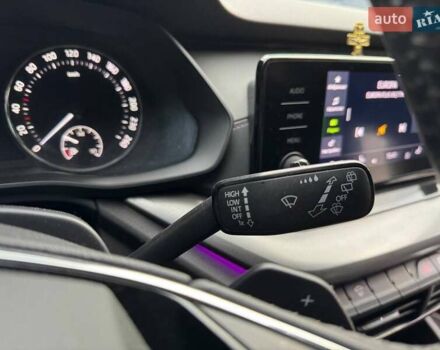 Шкода Октавія 2021 у Одесі на Automoto.ua Синій Шкода Октавія, об'ємом двигуна 1.4 л та пробігом 150 тис. км за 17900 $, фото 13 на Automoto.ua