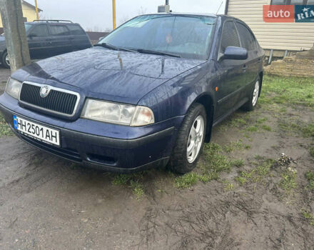 Синий Шкода Октавия, объемом двигателя 1.8 л и пробегом 280 тыс. км за 3500 $, фото 1 на Automoto.ua