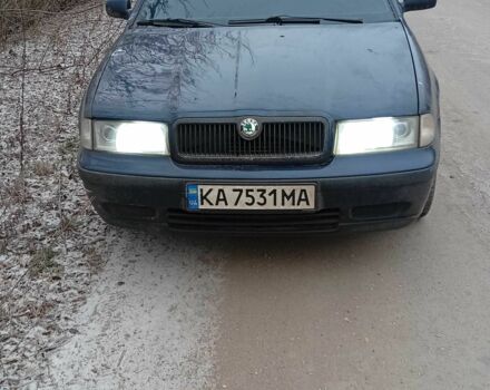 Синий Шкода Октавия, объемом двигателя 1.8 л и пробегом 255 тыс. км за 2800 $, фото 1 на Automoto.ua