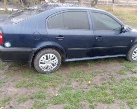 Синий Шкода Октавия, объемом двигателя 0 л и пробегом 400 тыс. км за 2400 $, фото 1 на Automoto.ua