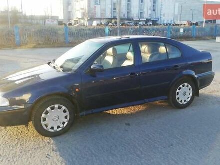 Синий Шкода Октавия, объемом двигателя 1.9 л и пробегом 280 тыс. км за 3600 $, фото 1 на Automoto.ua