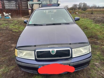 Синий Шкода Октавия, объемом двигателя 2 л и пробегом 245 тыс. км за 3562 $, фото 1 на Automoto.ua