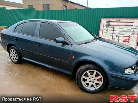 Шкода Октавия 2000 в Песчанке на Automoto.ua Синий Шкода Октавия, объемом двигателя 2 л и пробегом 333 тыс. км за 2400 $, фото 1 на Automoto.ua