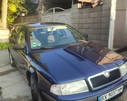 Синий Шкода Октавия, объемом двигателя 1.6 л и пробегом 343 тыс. км за 4000 $, фото 1 на Automoto.ua