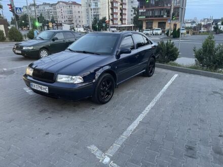 Шкода Октавия 2000 в Хмельницком на Automoto.ua Синий Шкода Октавия, объемом двигателя 1.8 л и пробегом 270 тыс. км за 3700 $, фото 1 на Automoto.ua