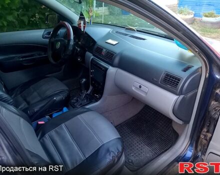 Синій Шкода Октавія, об'ємом двигуна 1.6 л та пробігом 366 тис. км за 2000 $, фото 1 на Automoto.ua