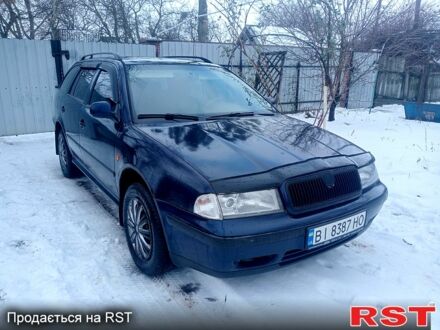 Синий Шкода Октавия, объемом двигателя 1.6 л и пробегом 500 тыс. км за 4000 $, фото 1 на Automoto.ua