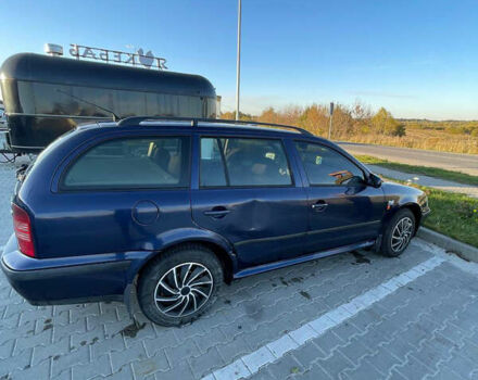 Синій Шкода Октавія, об'ємом двигуна 1.9 л та пробігом 350 тис. км за 2200 $, фото 1 на Automoto.ua
