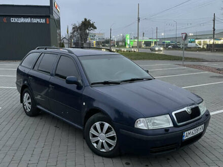 Синий Шкода Октавия, объемом двигателя 1.78 л и пробегом 340 тыс. км за 3800 $, фото 1 на Automoto.ua