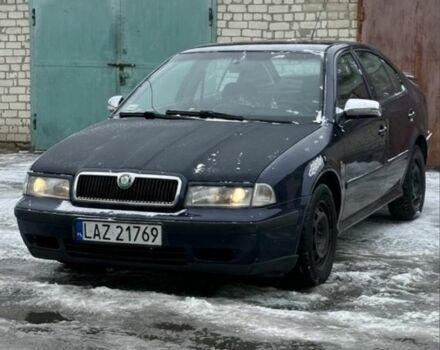 Синий Шкода Октавия, объемом двигателя 1.9 л и пробегом 380 тыс. км за 1500 $, фото 1 на Automoto.ua