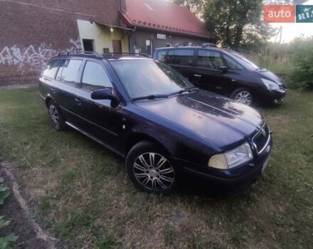 Синий Шкода Октавия, объемом двигателя 1.78 л и пробегом 420 тыс. км за 4100 $, фото 1 на Automoto.ua