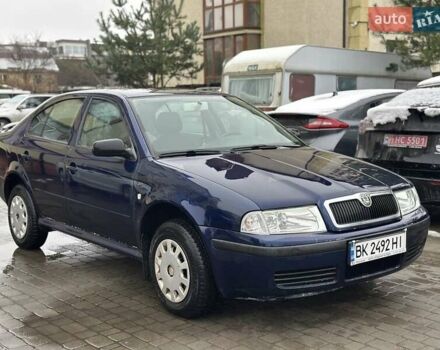 Синий Шкода Октавия, объемом двигателя 1.4 л и пробегом 220 тыс. км за 3900 $, фото 1 на Automoto.ua