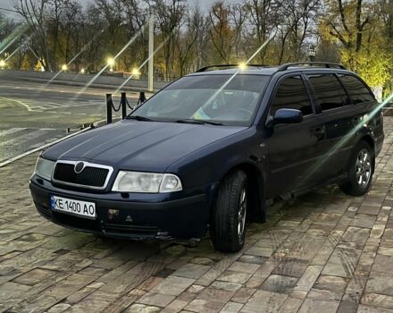 Синий Шкода Октавия, объемом двигателя 1.9 л и пробегом 299 тыс. км за 2900 $, фото 1 на Automoto.ua