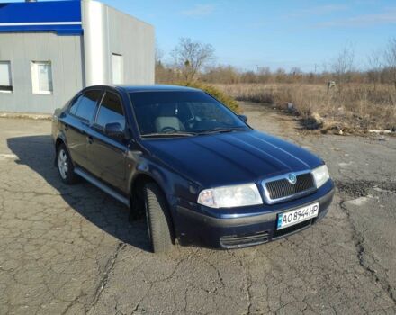 Синий Шкода Октавия, объемом двигателя 1.8 л и пробегом 444 тыс. км за 2600 $, фото 1 на Automoto.ua