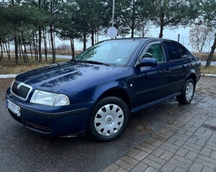 Синий Шкода Октавия, объемом двигателя 1.8 л и пробегом 300 тыс. км за 3999 $, фото 1 на Automoto.ua